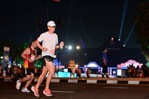 BIB: 2036
                            <button type="button" onclick="openModal(15064757)" class="btn btn-primary btn-sm float-right btn-popup" data-toggle="modal" data-target=".modal-high-quality">
                        <i class="fas fa-shopping-cart"></i> Add to Cart
                    </button>
                                            <button type="button" onclick="isThisMe(15064757, true)" class="btn btn-success btn-sm float-right btn-popup btn-isme hidden" data-toggle="tooltip" data-placement="bottom" title="นี่คือรูปของคุณใช่ไหม คลิกที่นี่เพื่อเอาเข้าอัลบั้ม">
                        <i class="fas fa-plus"></i> Add to album
                    </button>
                    <button type="button" onclick="isThisMe(15064757, false)" class="btn btn-warning btn-sm float-right btn-popup btn-isnotme hidden">
                        <i class="fas fa-ban"></i> Remove from album
                    </button>